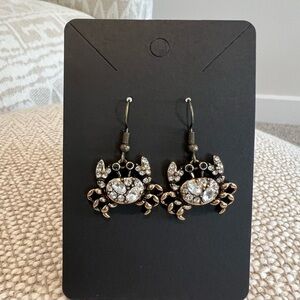 Elegant crystal crab earrings